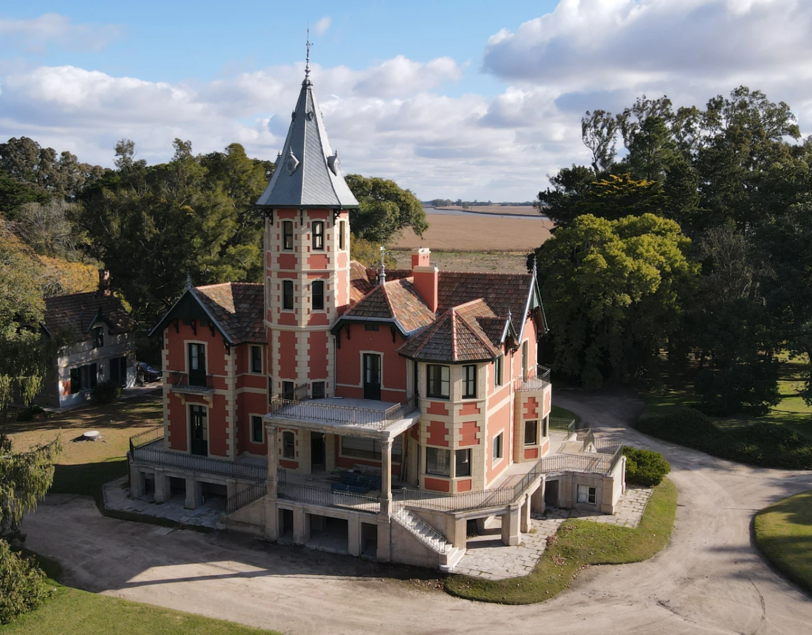 Estancia La Raquel